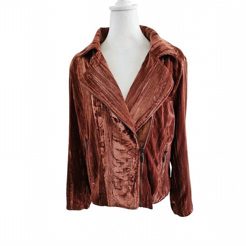 NEW PAPARAZZI women's crushed velvet moto jacket in rust